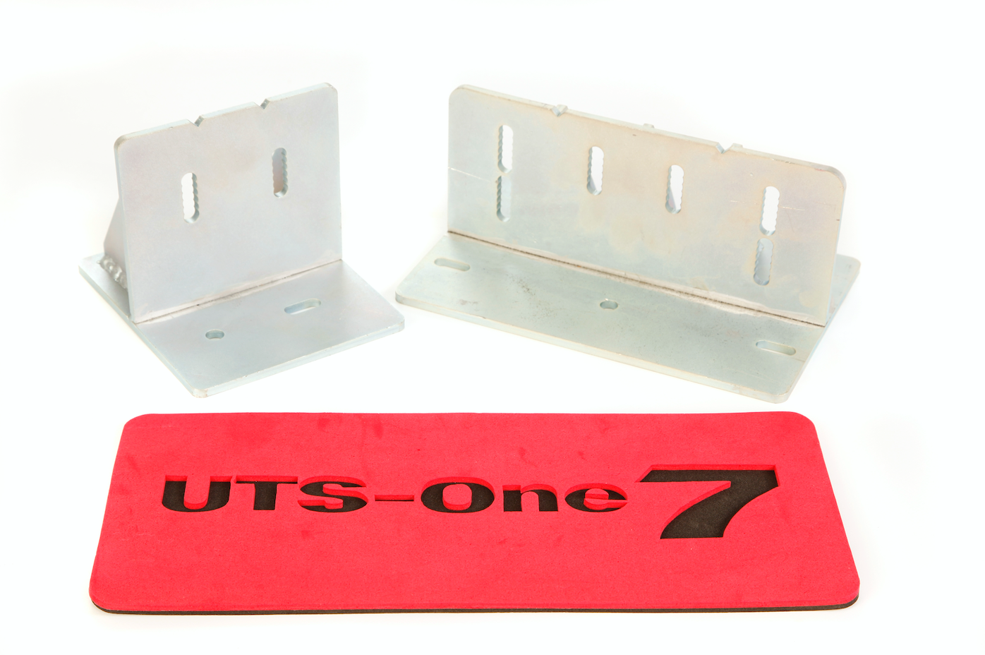 UTS-One7 Toolbox Floor Mounting Kit